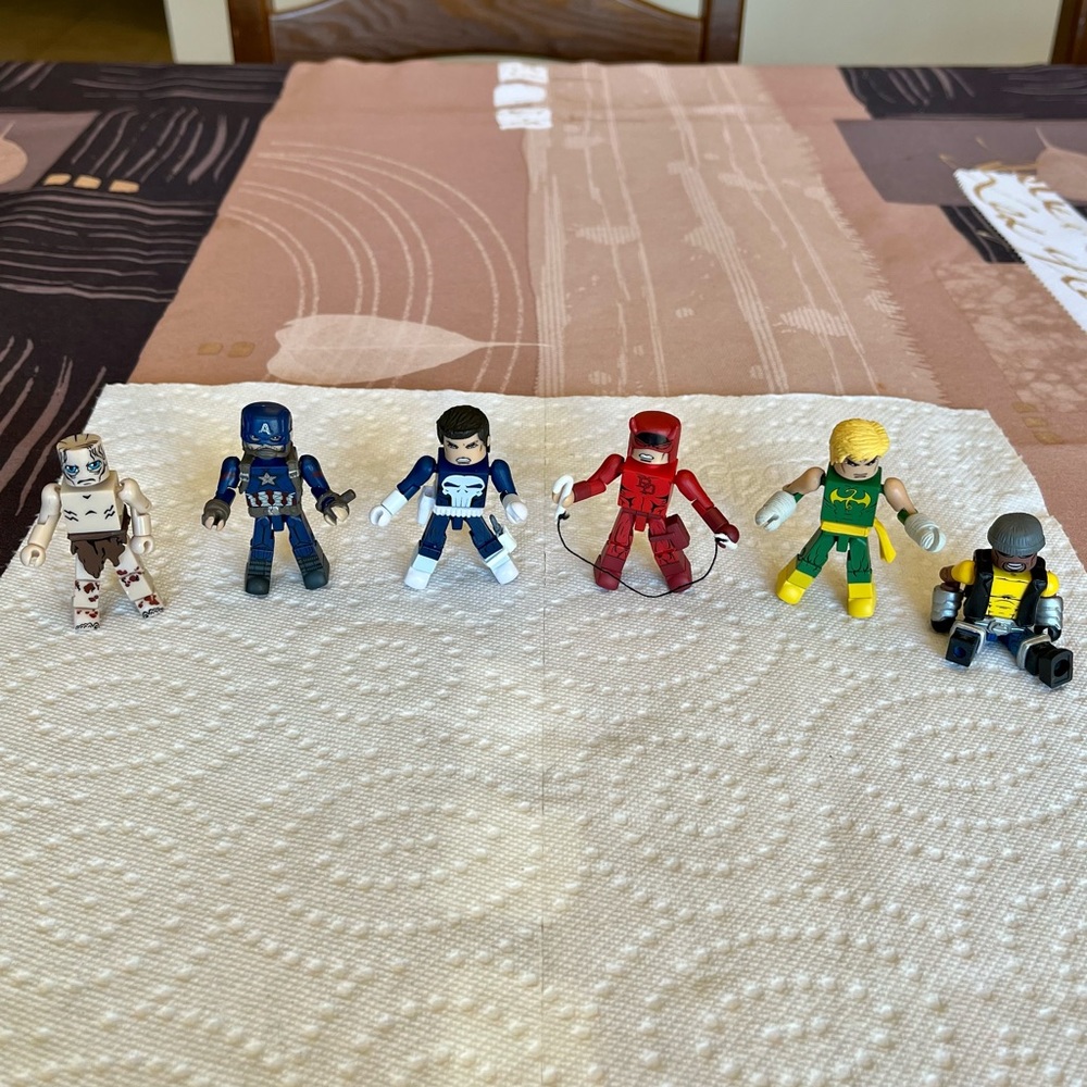 Marvel Minimates Plus Lord Of The Rings Minimates